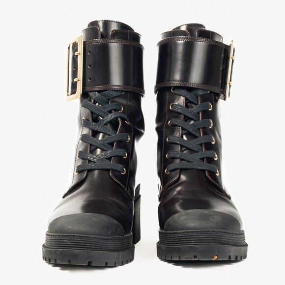 Burberry Scarcroft 50 Bordeaux Buckled Glossed-Leather Combat Boots - Picture 2 of 11